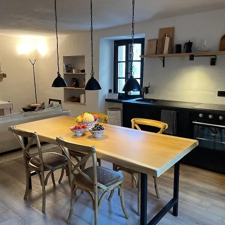 Casa Castagna - Trueffel, Wein Und Wanderfreude * Kostanjica