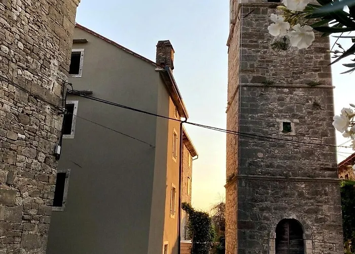 Casa Castagna - Trueffel, Wein Und Wanderfreude * Kostanjica